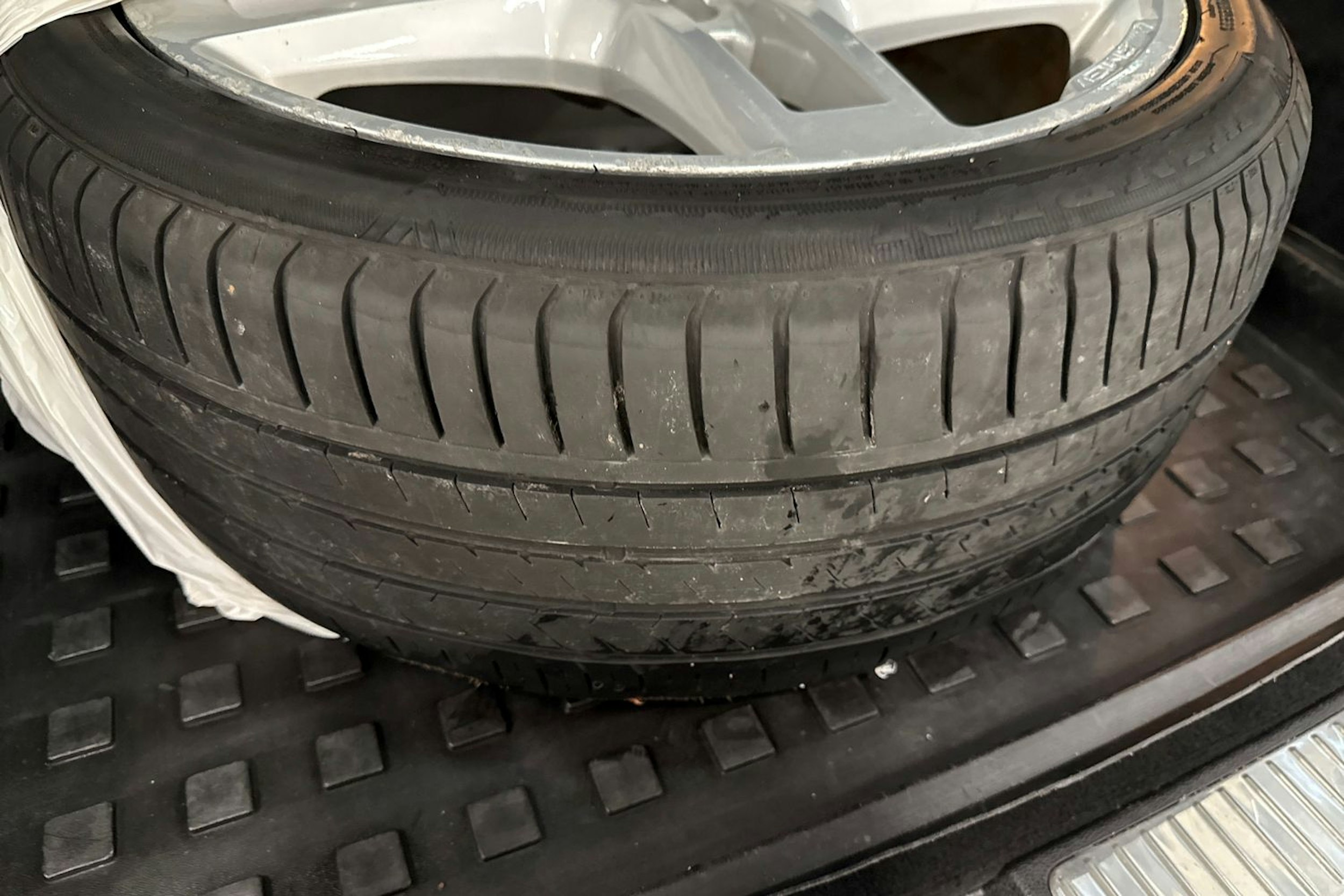 musta Mercedes-Benz GLK 2011 kuva 16.