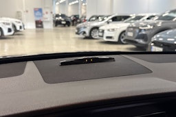 musta Mercedes-Benz GLK 2011 kuva 25.