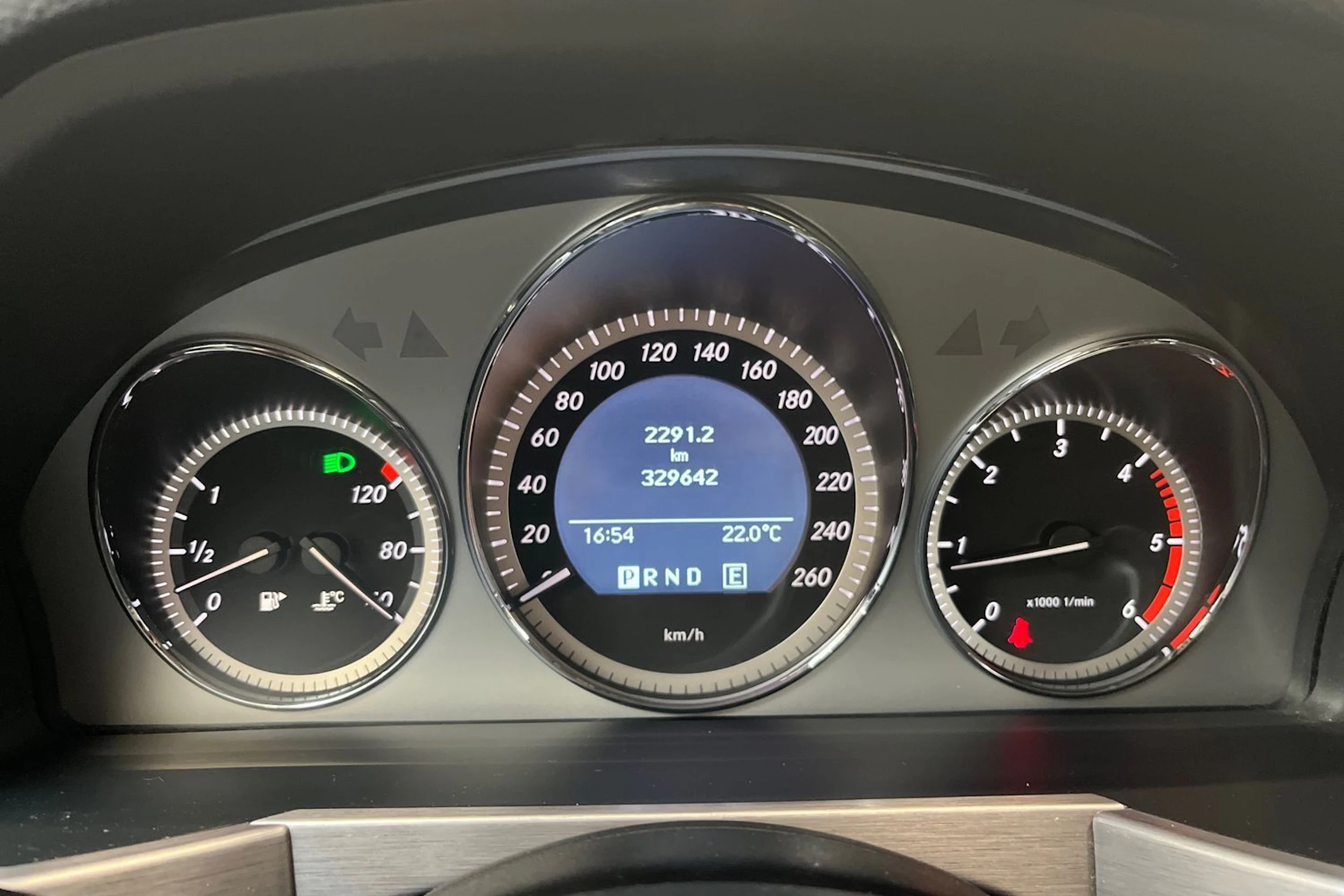 musta Mercedes-Benz GLK 2011 kuva 11.