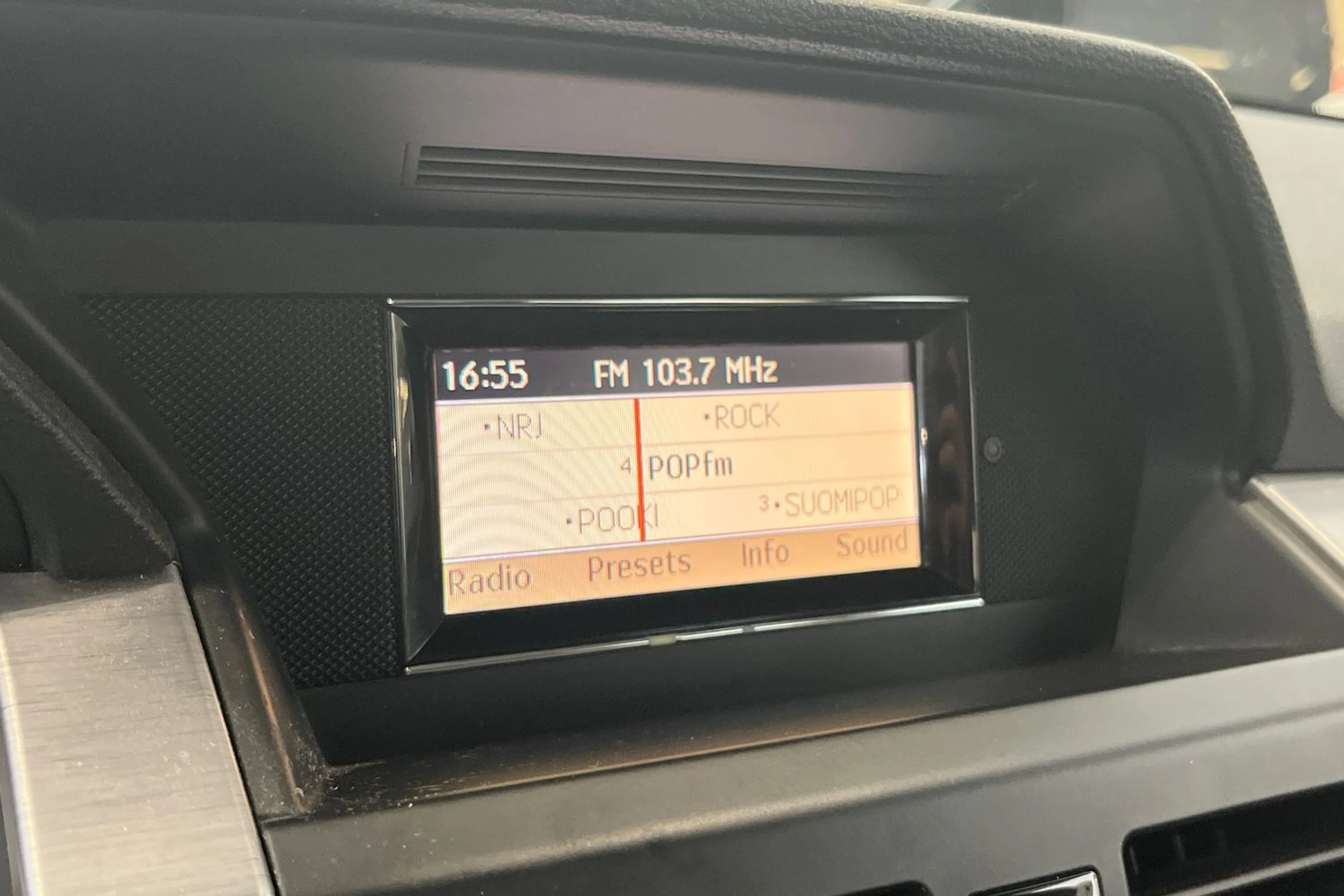 musta Mercedes-Benz GLK 2011 kuva 14.