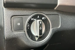 musta Mercedes-Benz GLK 2011 kuva 15.