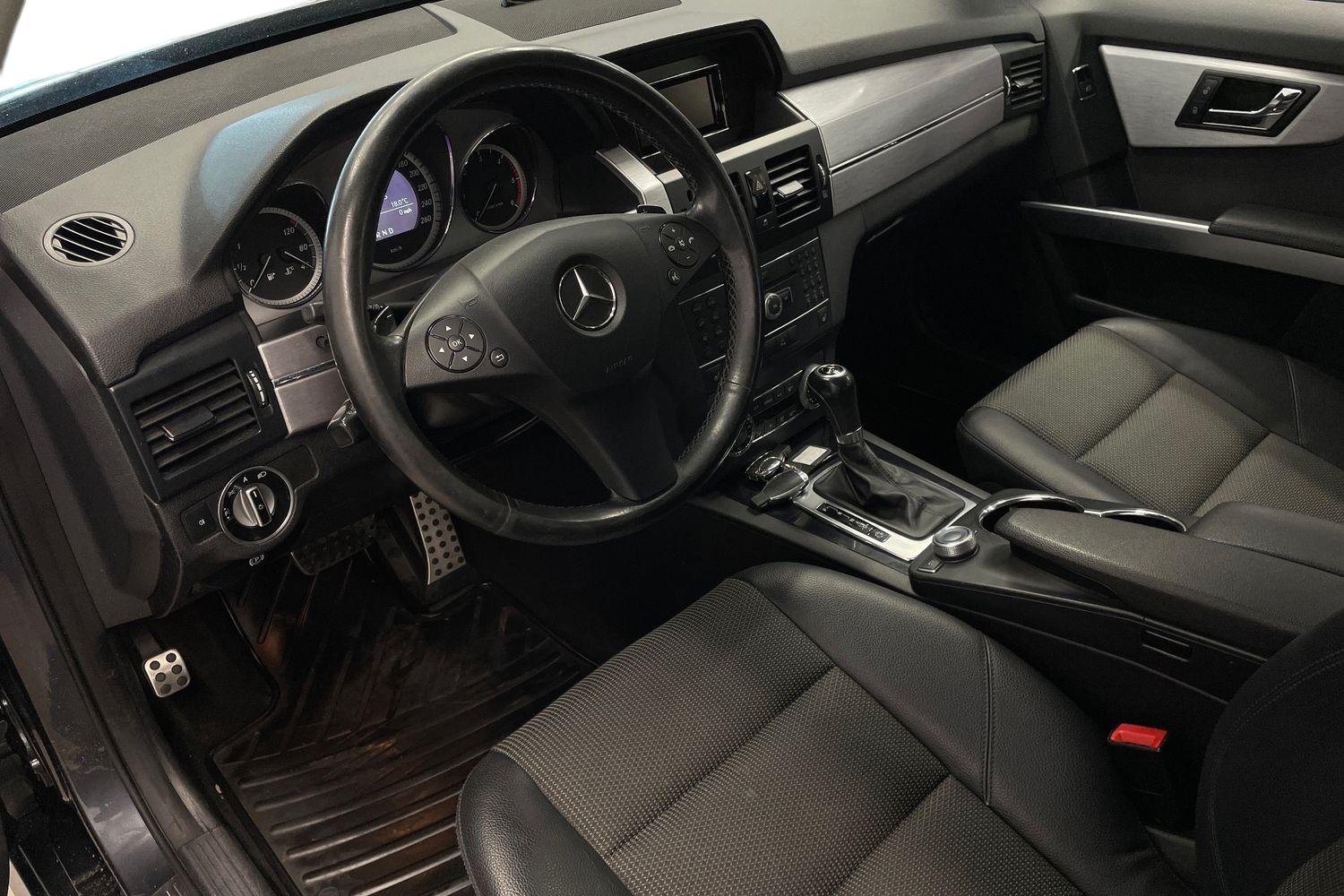 Mercedes-Benz GLK 2011, kuva 6/24