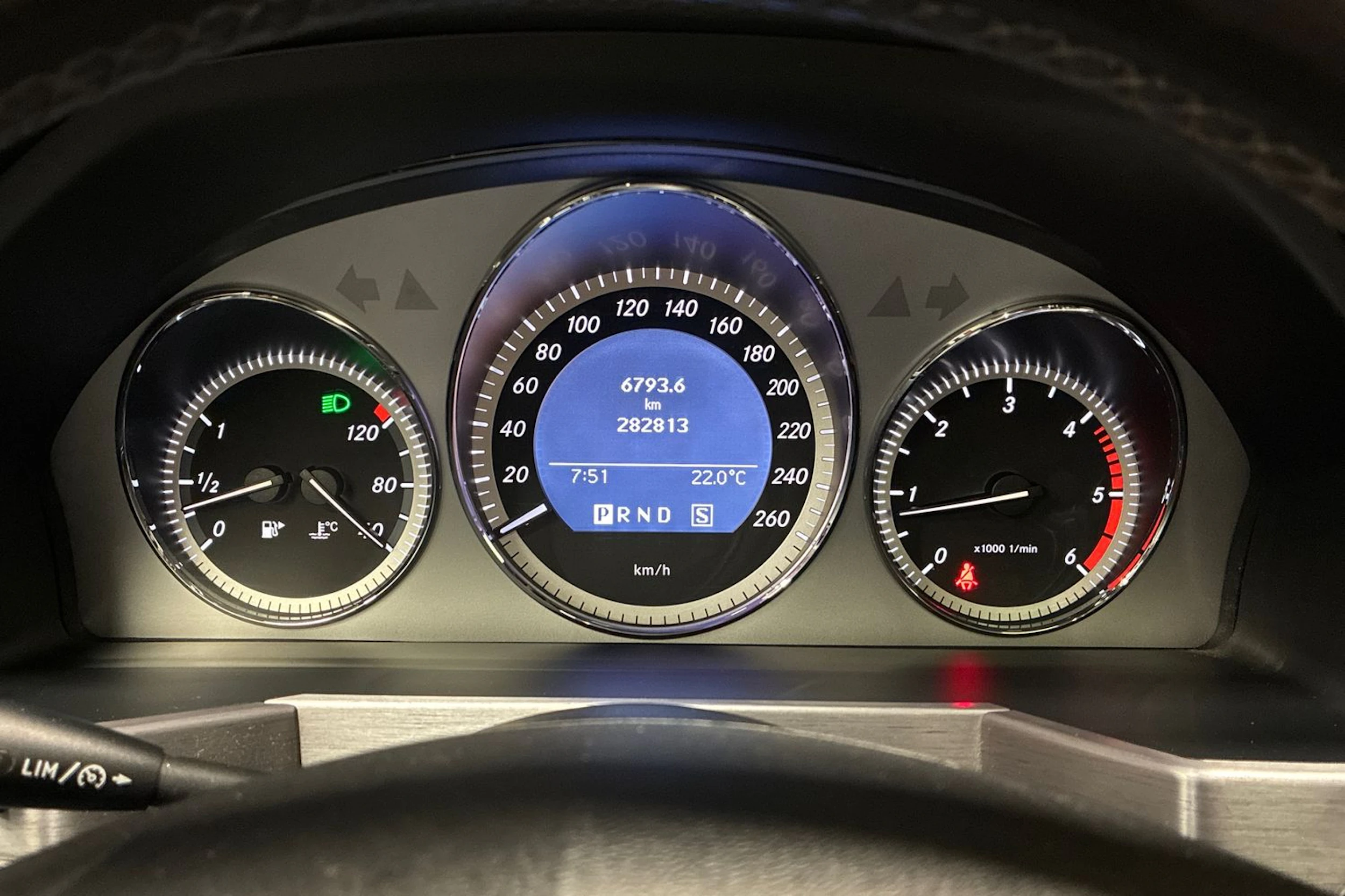 valkoinen Mercedes-Benz GLK 2012 kuva 12.