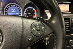 valkoinen Mercedes-Benz GLK 2012 kuva 14.