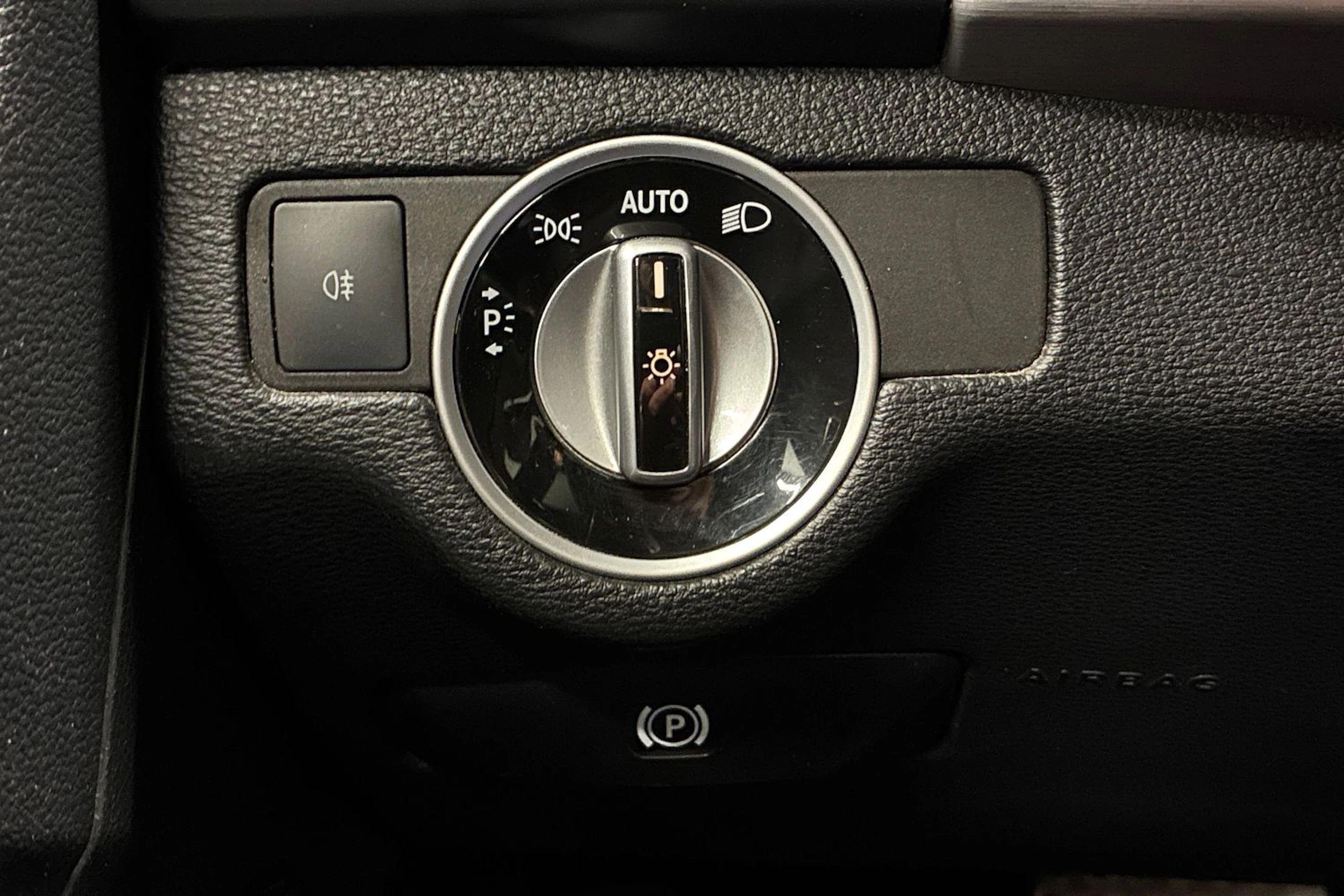valkoinen Mercedes-Benz GLK 2012 kuva 16.