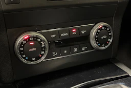 valkoinen Mercedes-Benz GLK 2012 kuva 19.