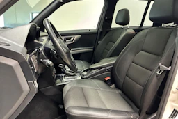 valkoinen Mercedes-Benz GLK 2012 kuva 21.