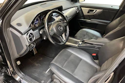 musta Mercedes-Benz GLK 2013 kuva 8.
