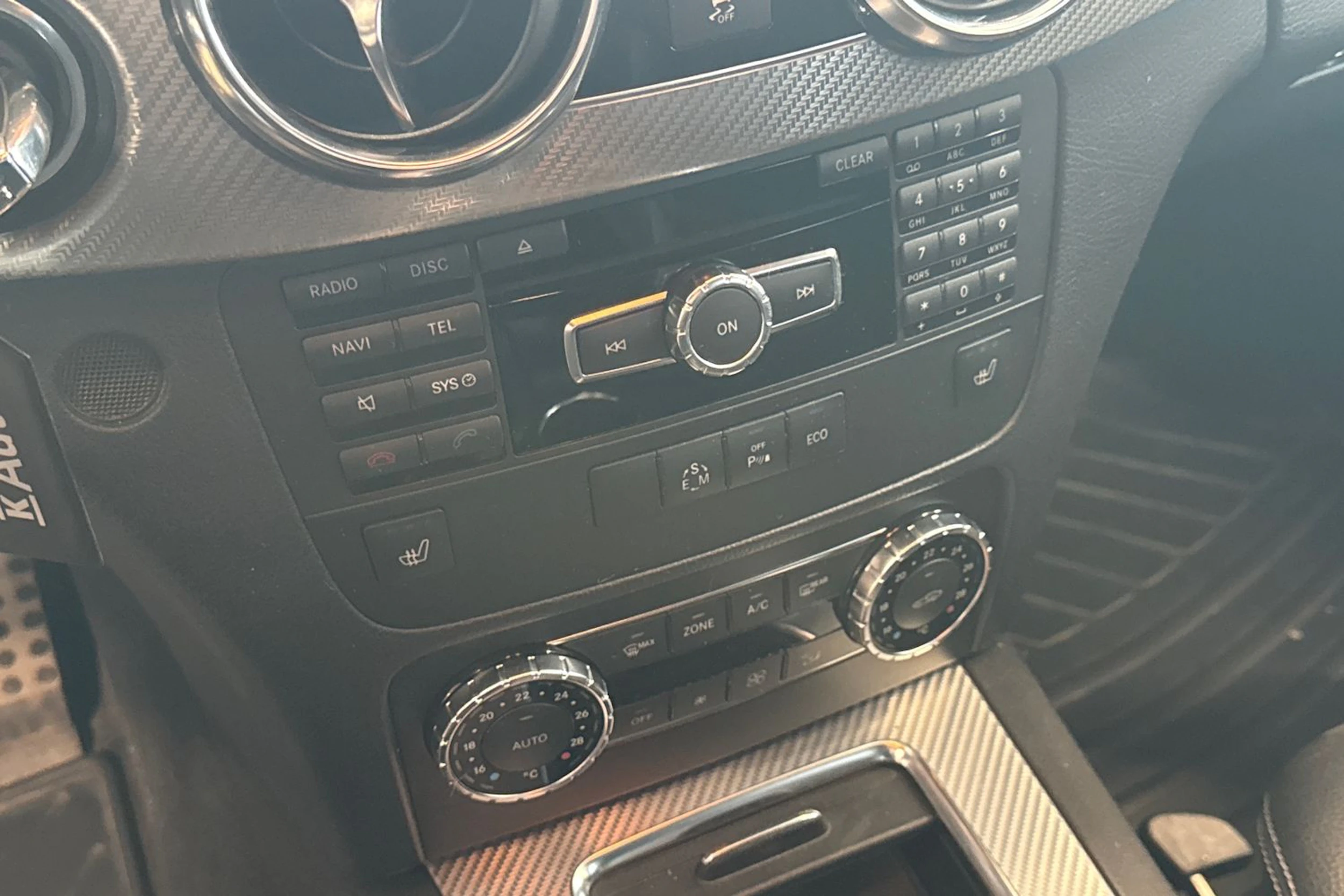 harmaa Mercedes-Benz GLK 2013 kuva 15.