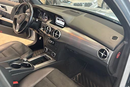 harmaa Mercedes-Benz GLK 2013 kuva 22.