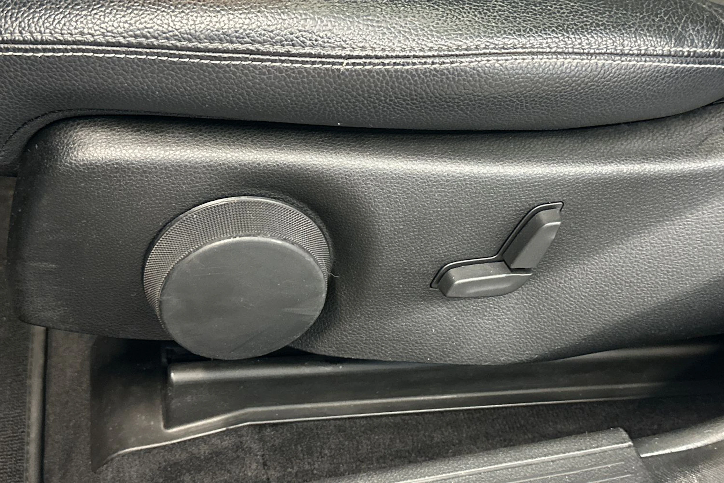 hopea Mercedes-Benz GLK 2014 kuva 16.