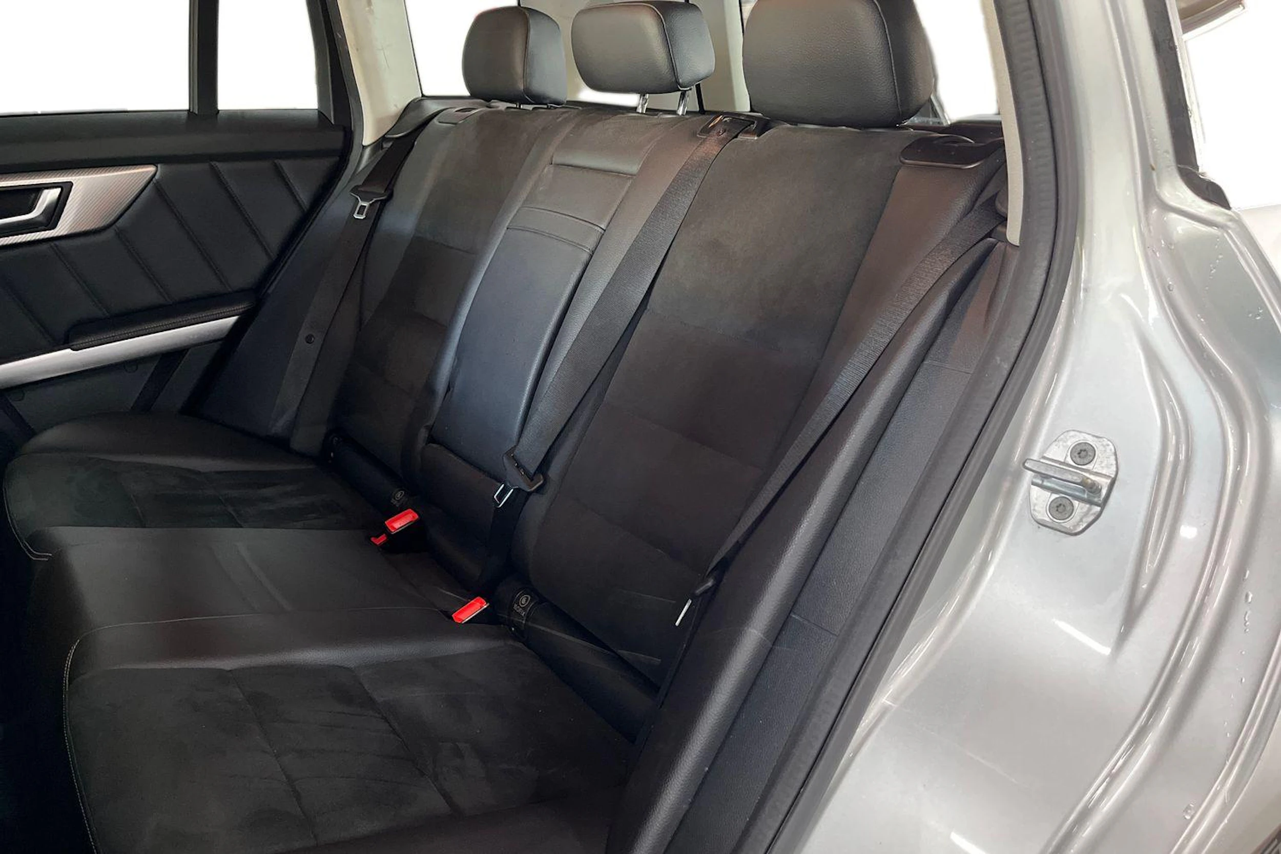 Harmaa Mercedes-Benz GLK 2014 kuva 8.