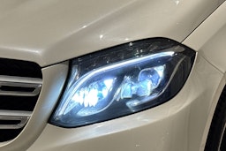 valkoinen Mercedes-Benz GLS 2016 kuva 14.