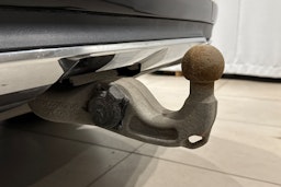 valkoinen Mercedes-Benz GLS 2016 kuva 18.