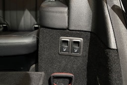 valkoinen Mercedes-Benz GLS 2016 kuva 20.