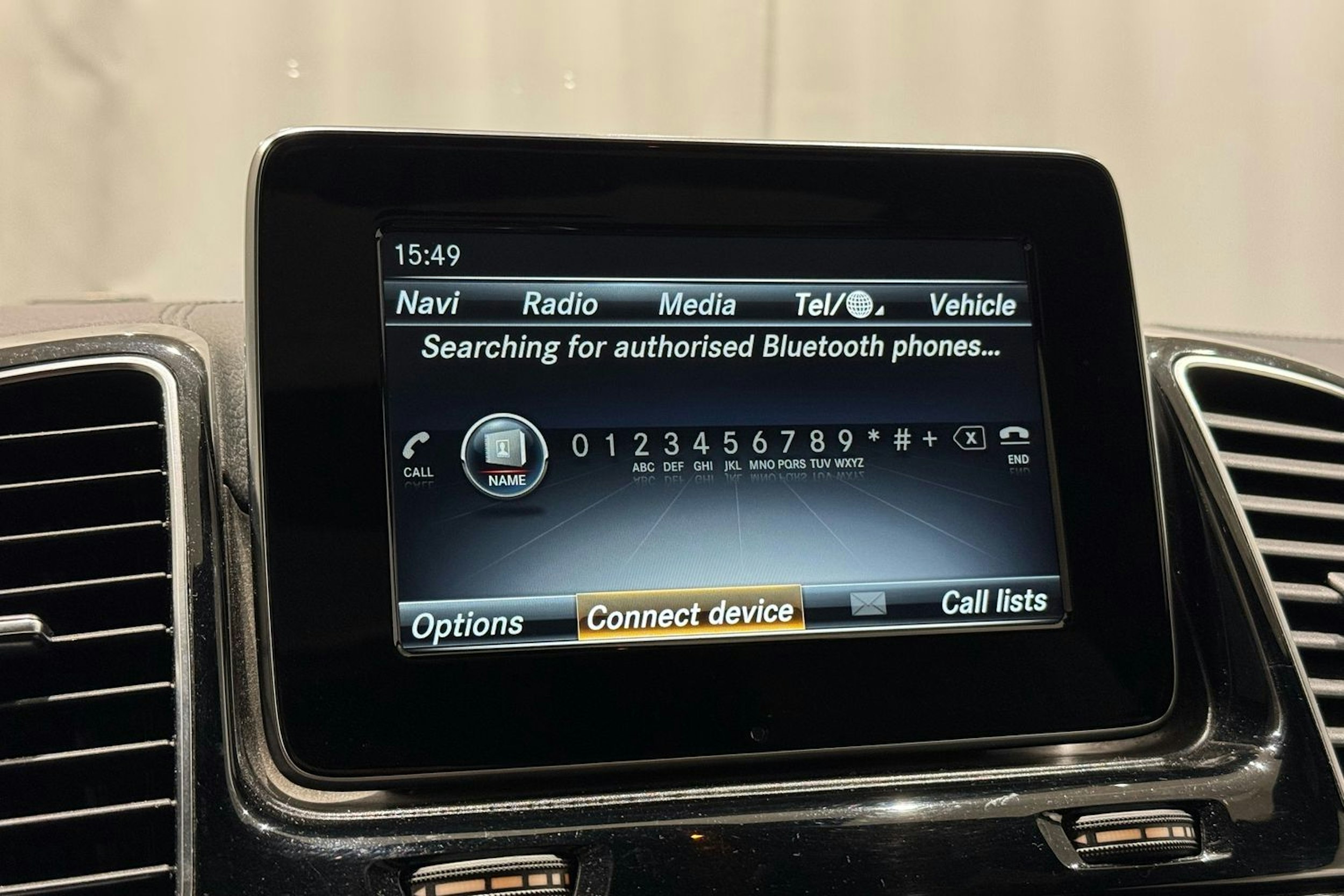 valkoinen Mercedes-Benz GLS 2016 kuva 31.