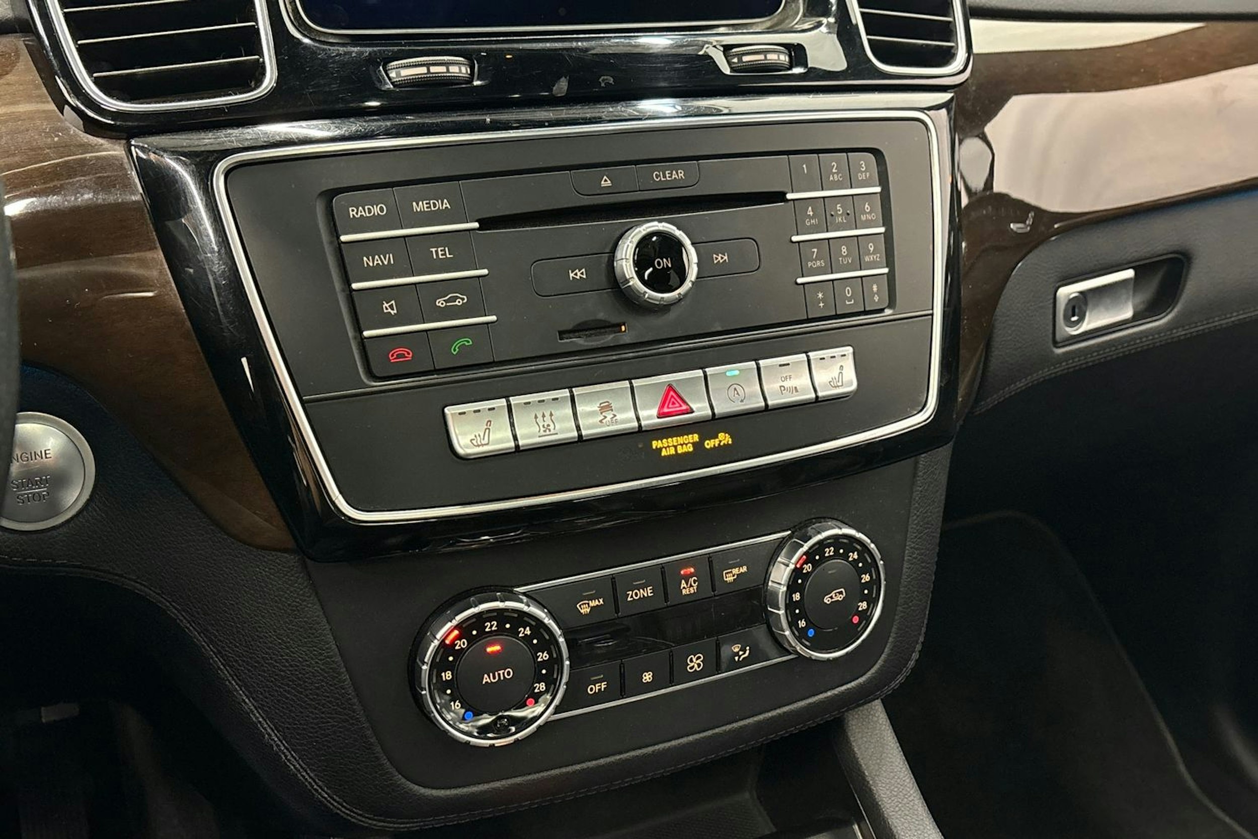 hopea Mercedes-Benz GLS 2017 kuva 35.