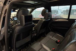 musta Mercedes-Benz GLS 2017 kuva 6.