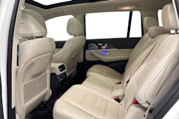 valkoinen Mercedes-Benz GLS 2021 kuva 10.