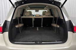 valkoinen Mercedes-Benz GLS 2021 kuva 17.