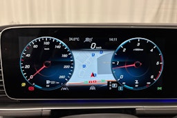 valkoinen Mercedes-Benz GLS 2021 kuva 21.