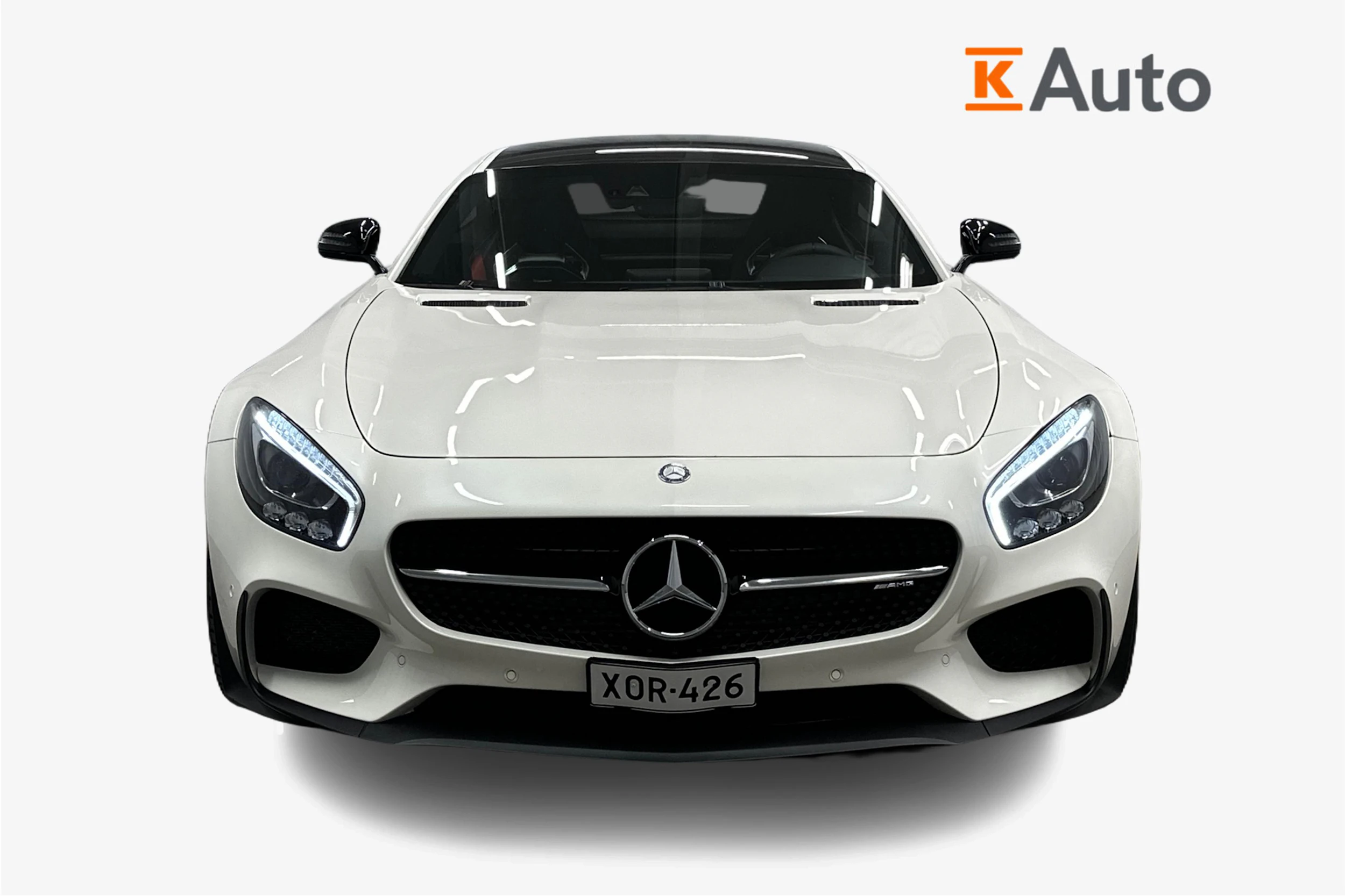 valkoinen Mercedes-Benz GT 2015 kuva 4.