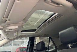 harmaa Mercedes-Benz ML 2005 kuva 15.