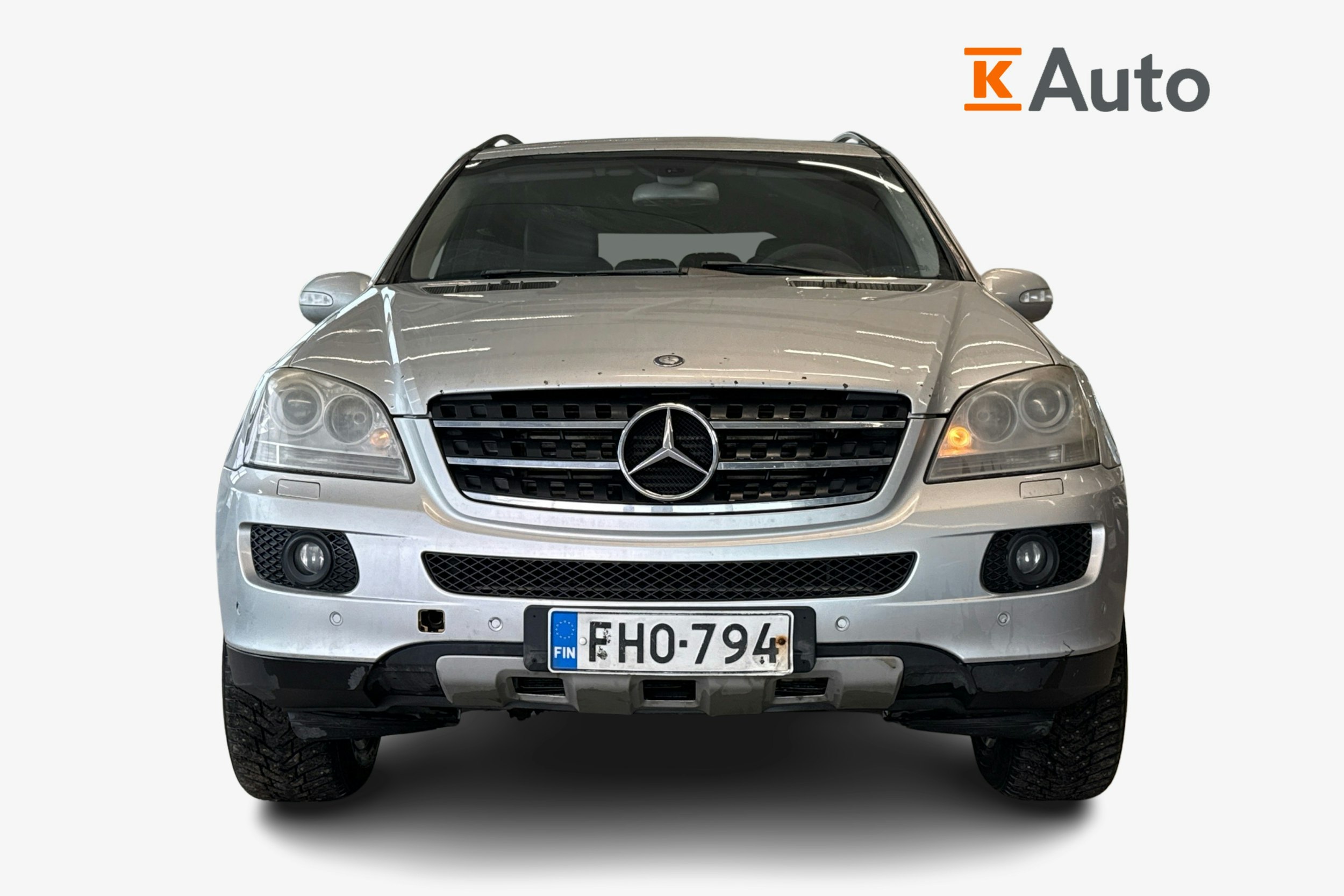 harmaa Mercedes-Benz ML 2006 kuva 4.