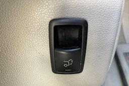 harmaa Mercedes-Benz ML 2006 kuva 18.