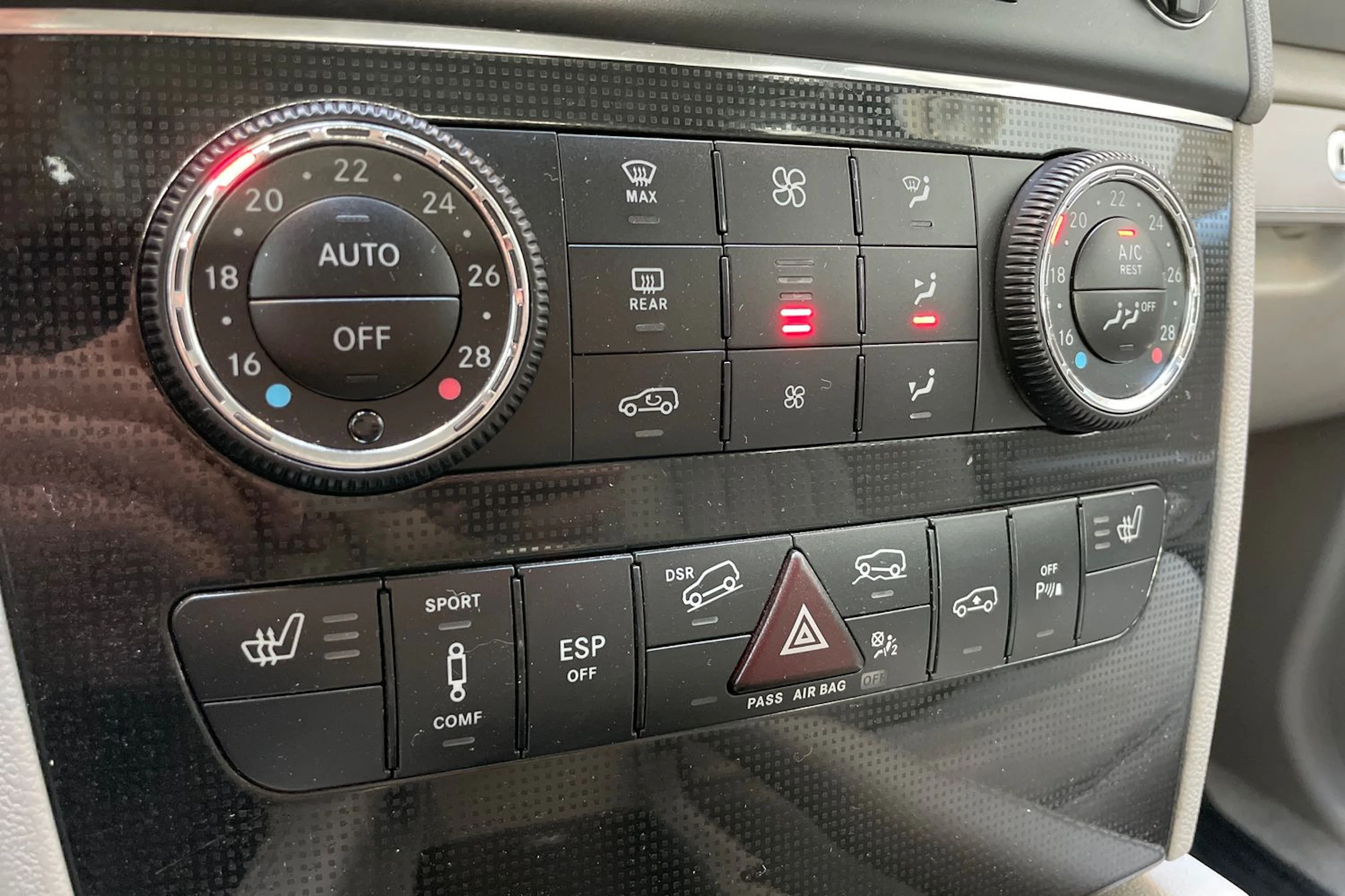 harmaa Mercedes-Benz ML 2006 kuva 21.