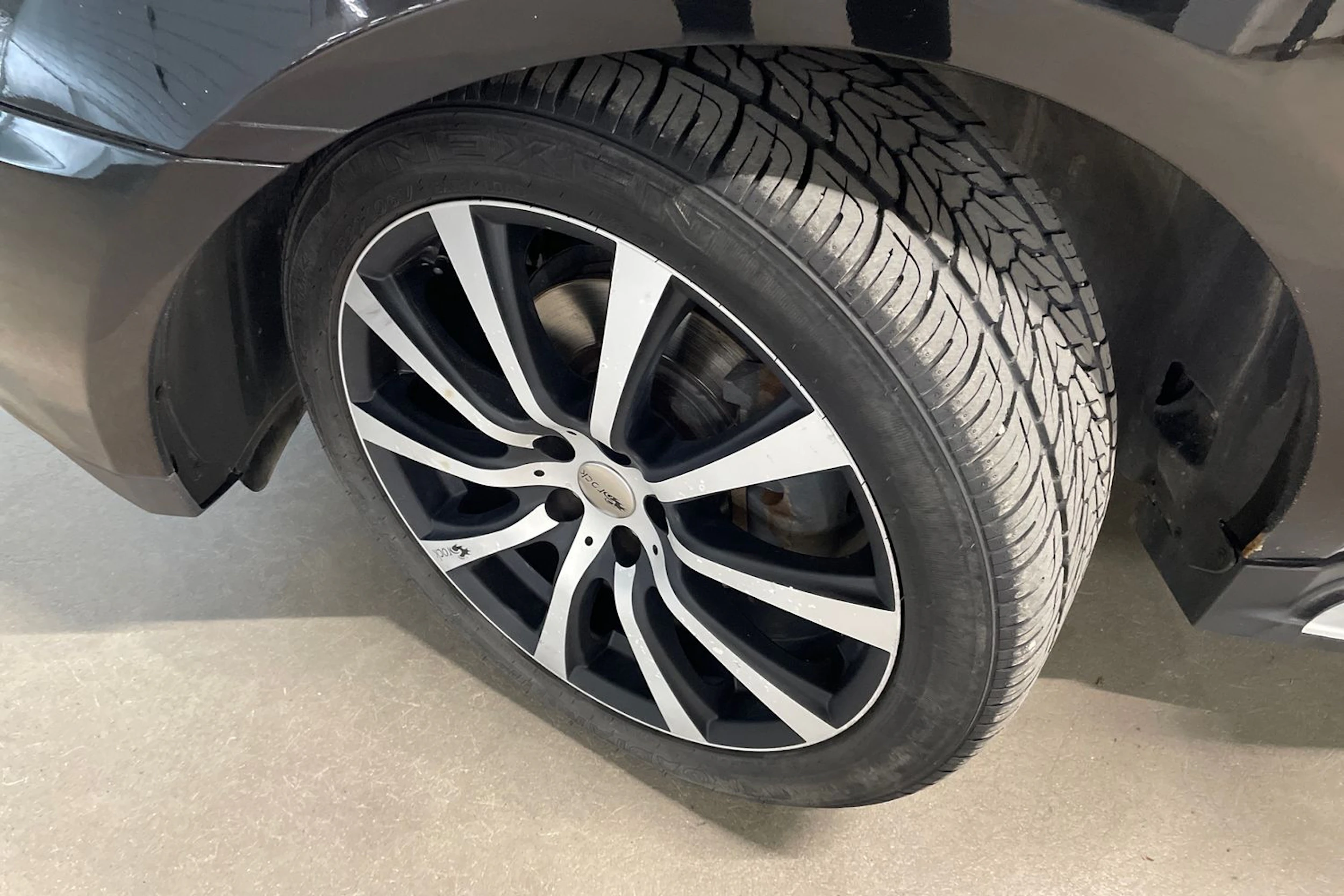 Musta Mercedes-Benz ML 2006 kuva 10.