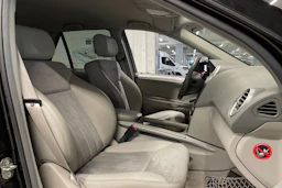 Musta Mercedes-Benz ML 2006 kuva 20.