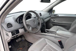 valkoinen Mercedes-Benz ML 2007 kuva 3.