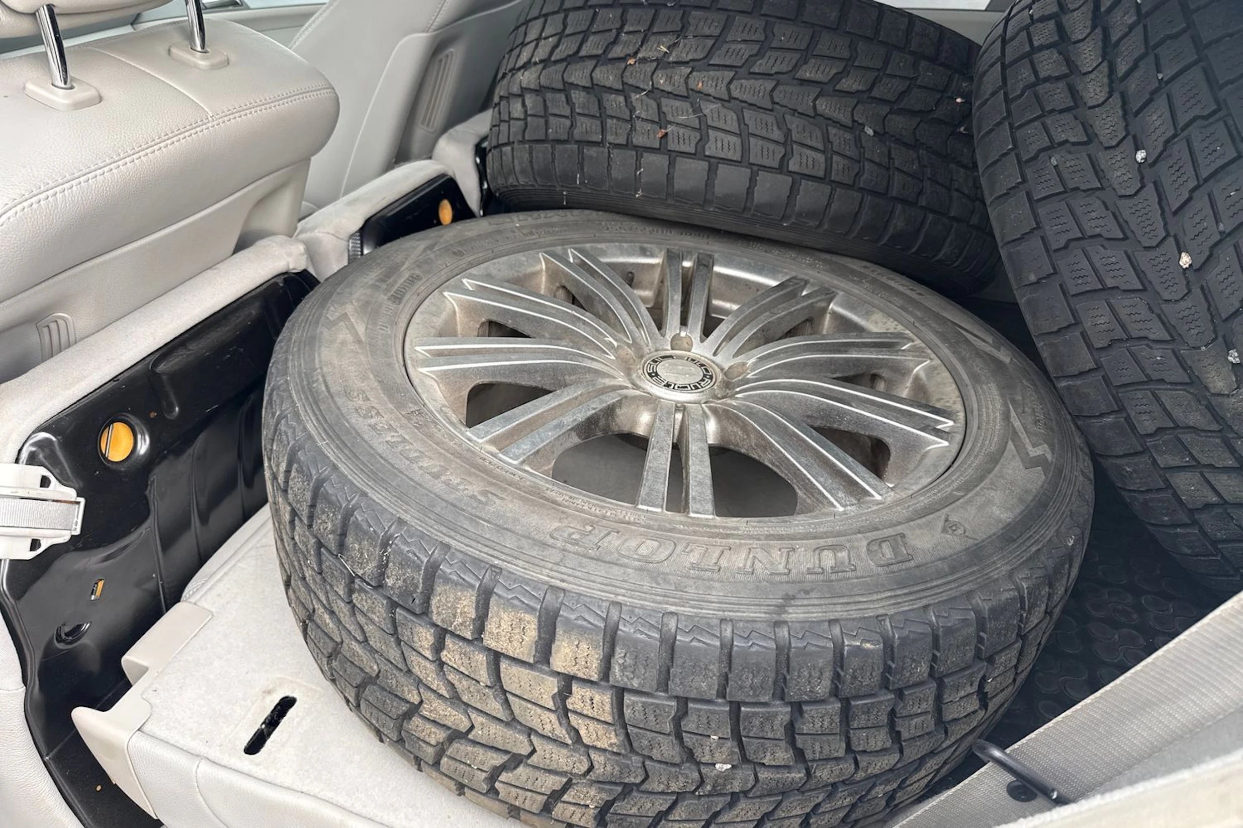 valkoinen Mercedes-Benz ML 2007 kuva 4.