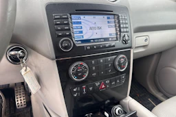 valkoinen Mercedes-Benz ML 2007 kuva 6.