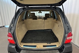 musta Mercedes-Benz ML 2007 kuva 15.