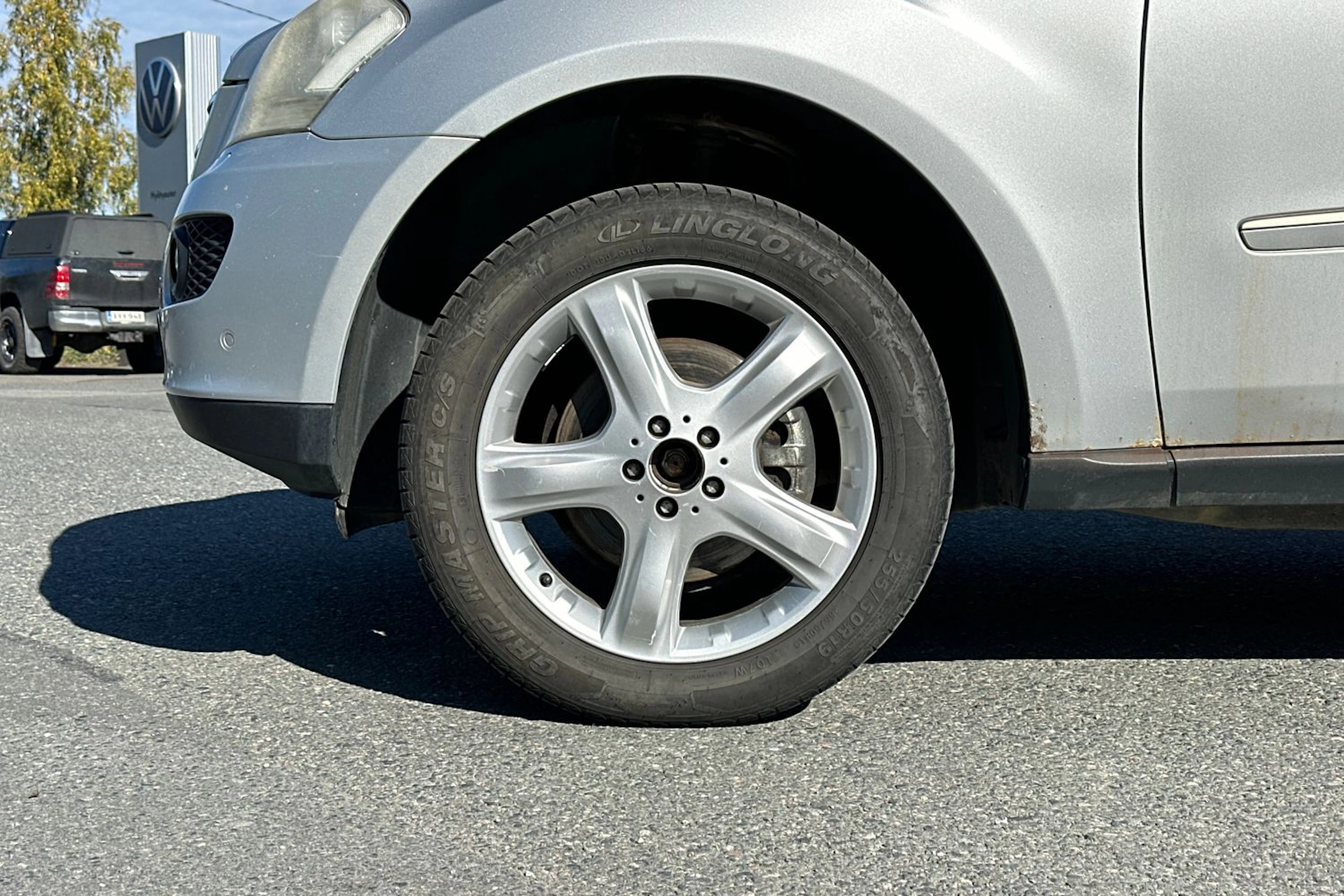 harmaa Mercedes-Benz ML 2007 kuva 27.