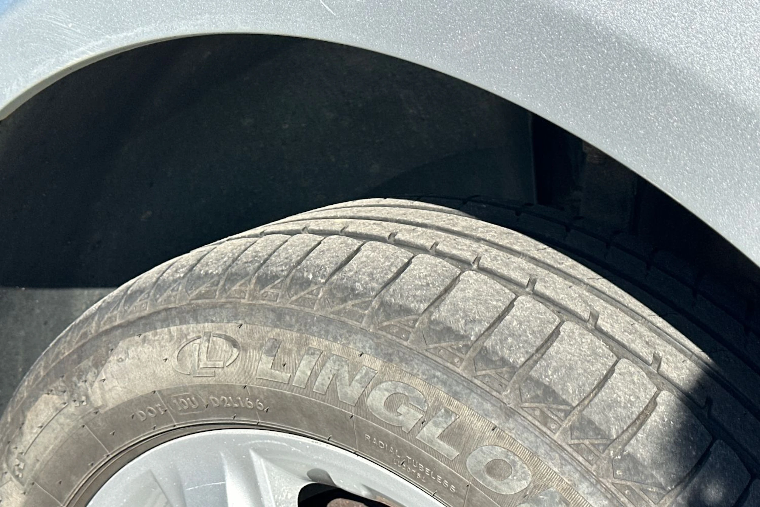 harmaa Mercedes-Benz ML 2007 kuva 28.