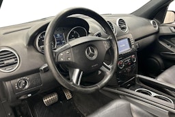 musta Mercedes-Benz ML 2008 kuva 7.
