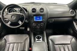 musta Mercedes-Benz ML 2008 kuva 9.