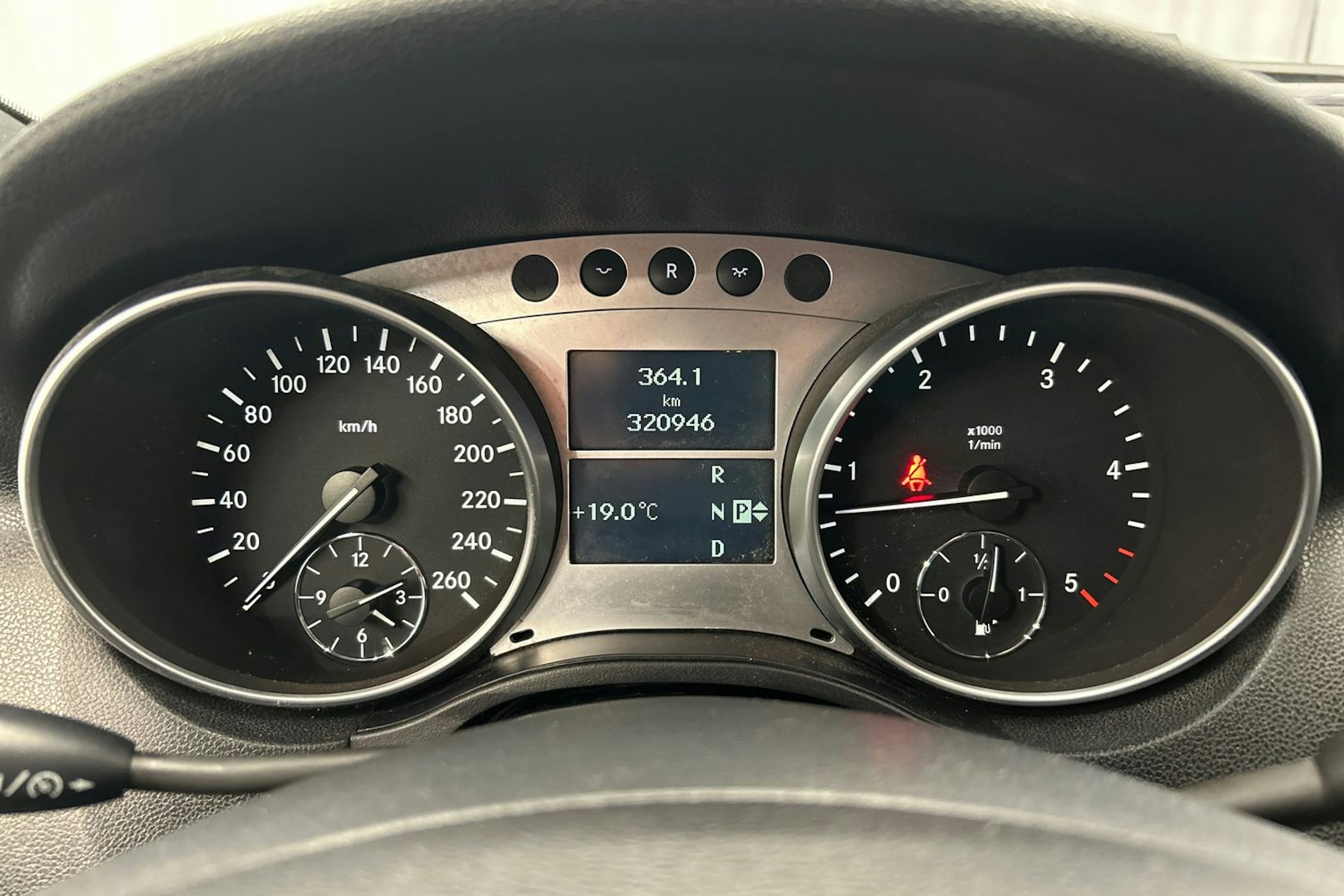 musta Mercedes-Benz ML 2008 kuva 18.