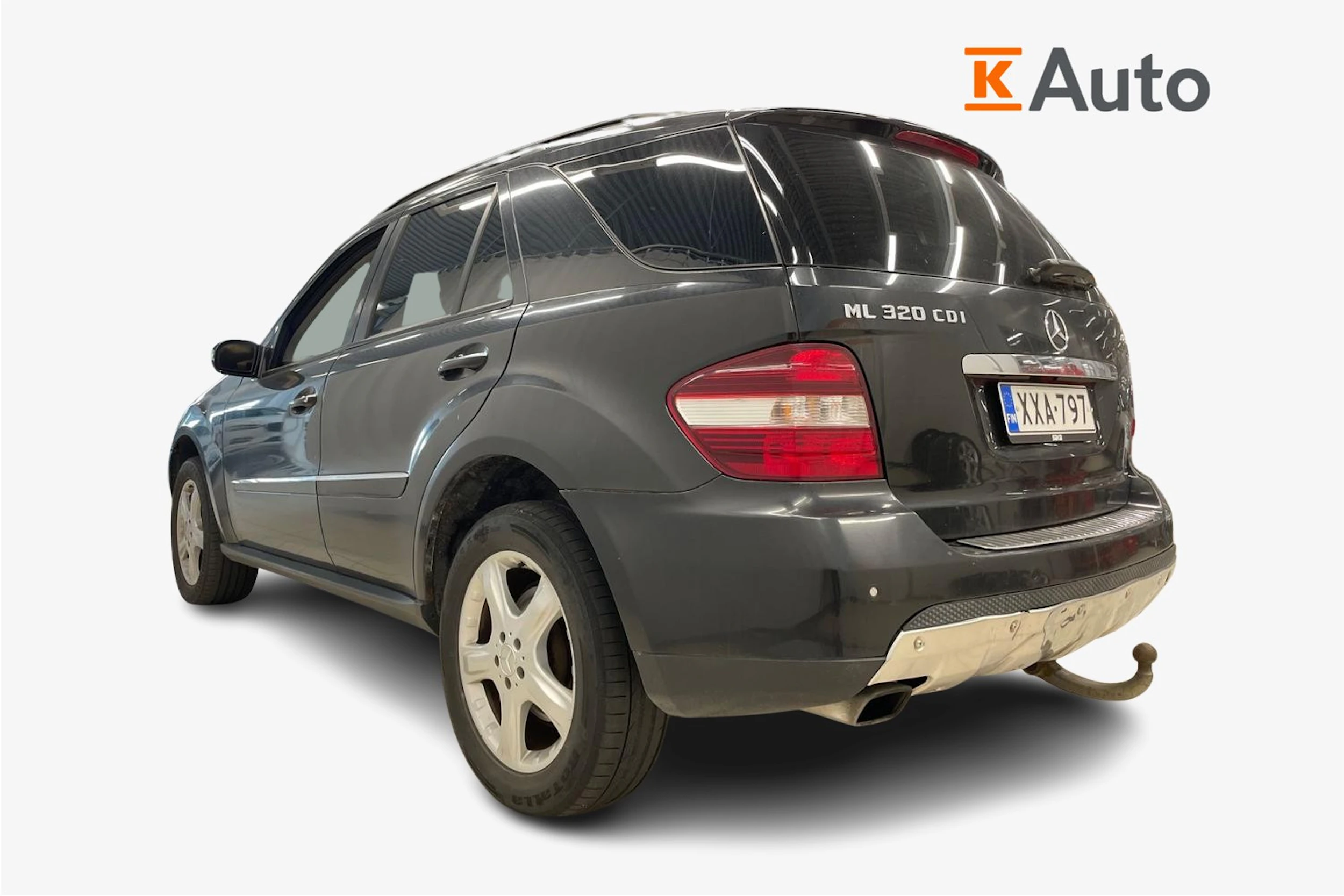Musta Mercedes-Benz ML 2008 kuva 2.