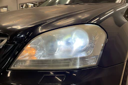 Musta Mercedes-Benz ML 2008 kuva 26.