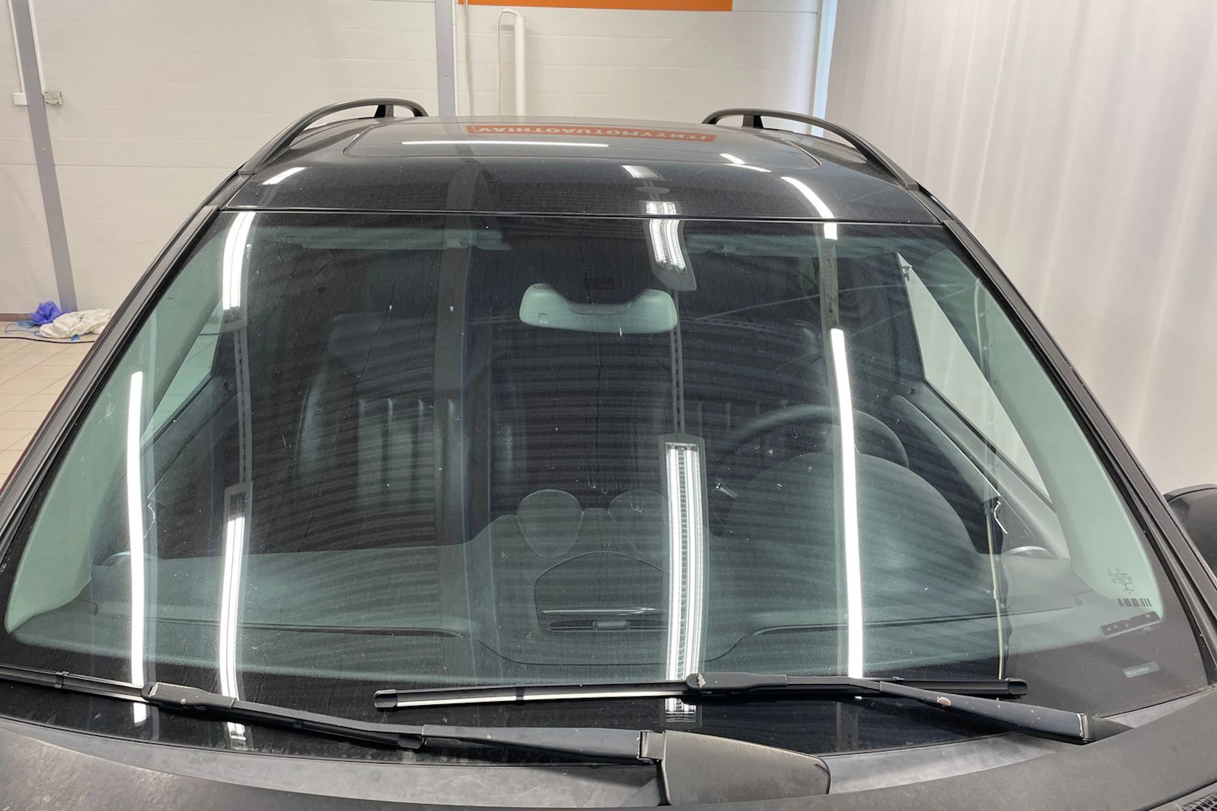 Musta Mercedes-Benz ML 2008 kuva 28.