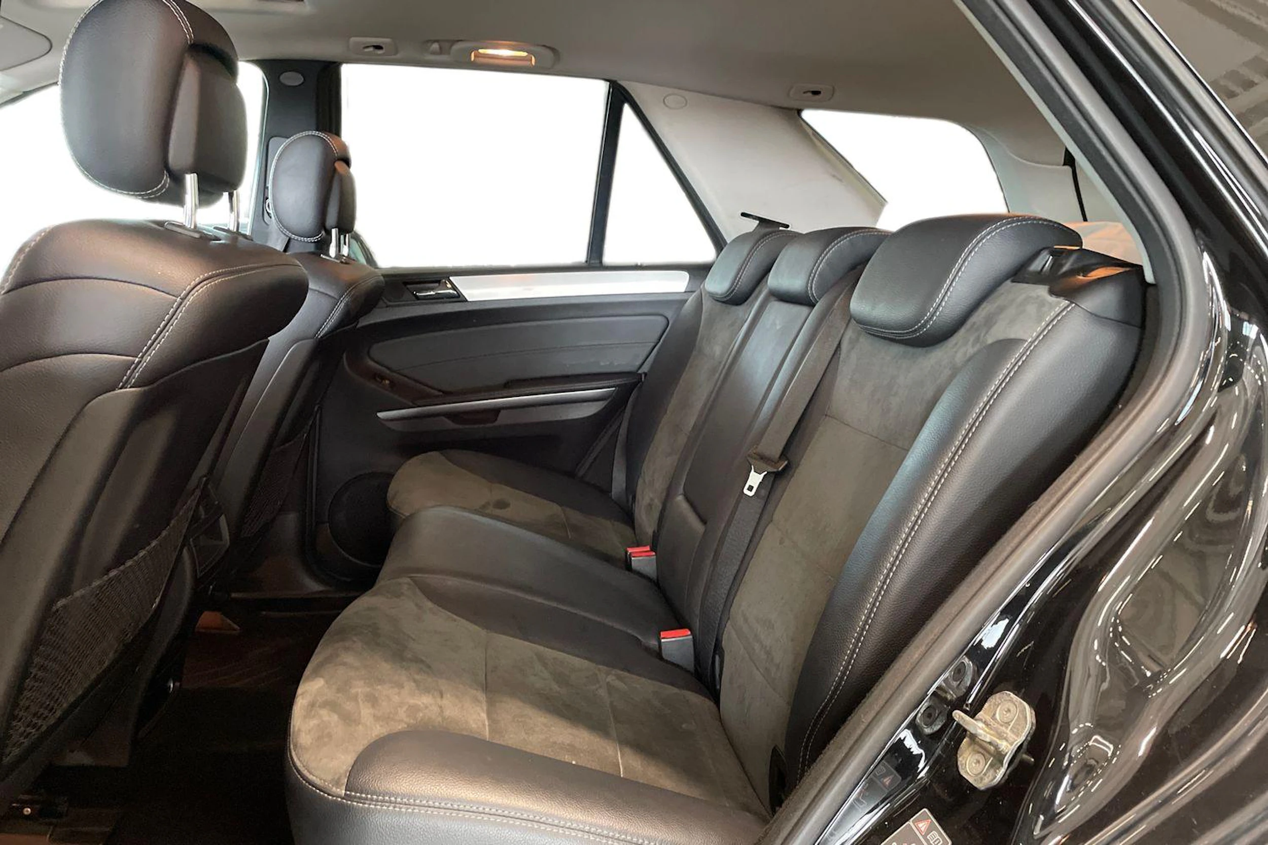 Mercedes-Benz ML 2010 kuva 11.