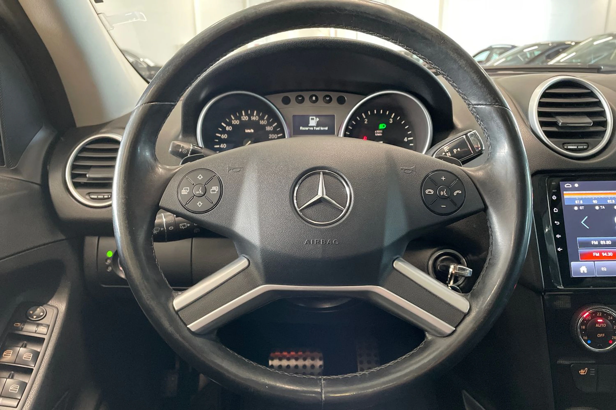 Mercedes-Benz ML 2010 kuva 17.