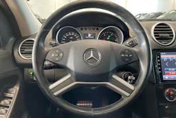 Mercedes-Benz ML 2010 kuva 17.
