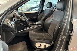 harmaa Mercedes-Benz ML 2011 kuva 22.