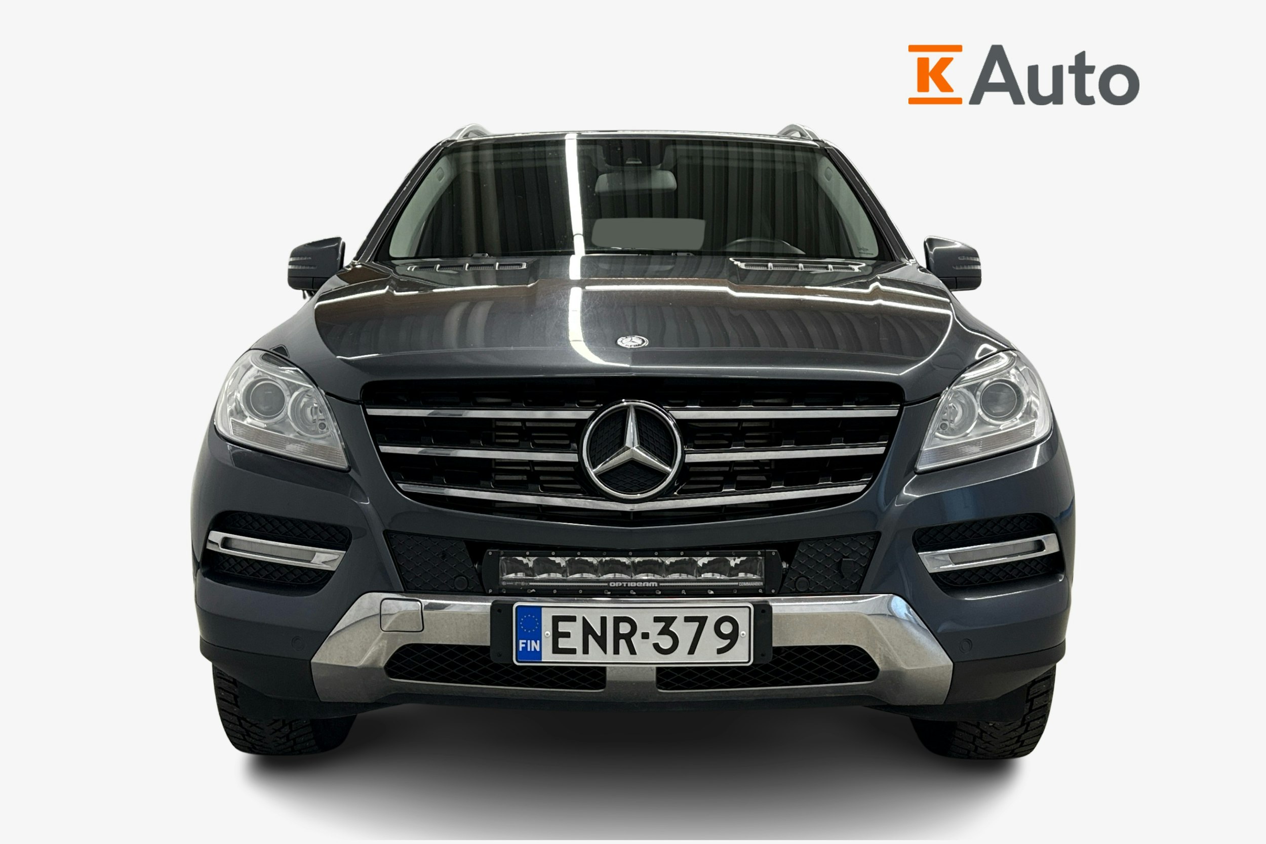 harmaa Mercedes-Benz ML 2012 kuva 4.