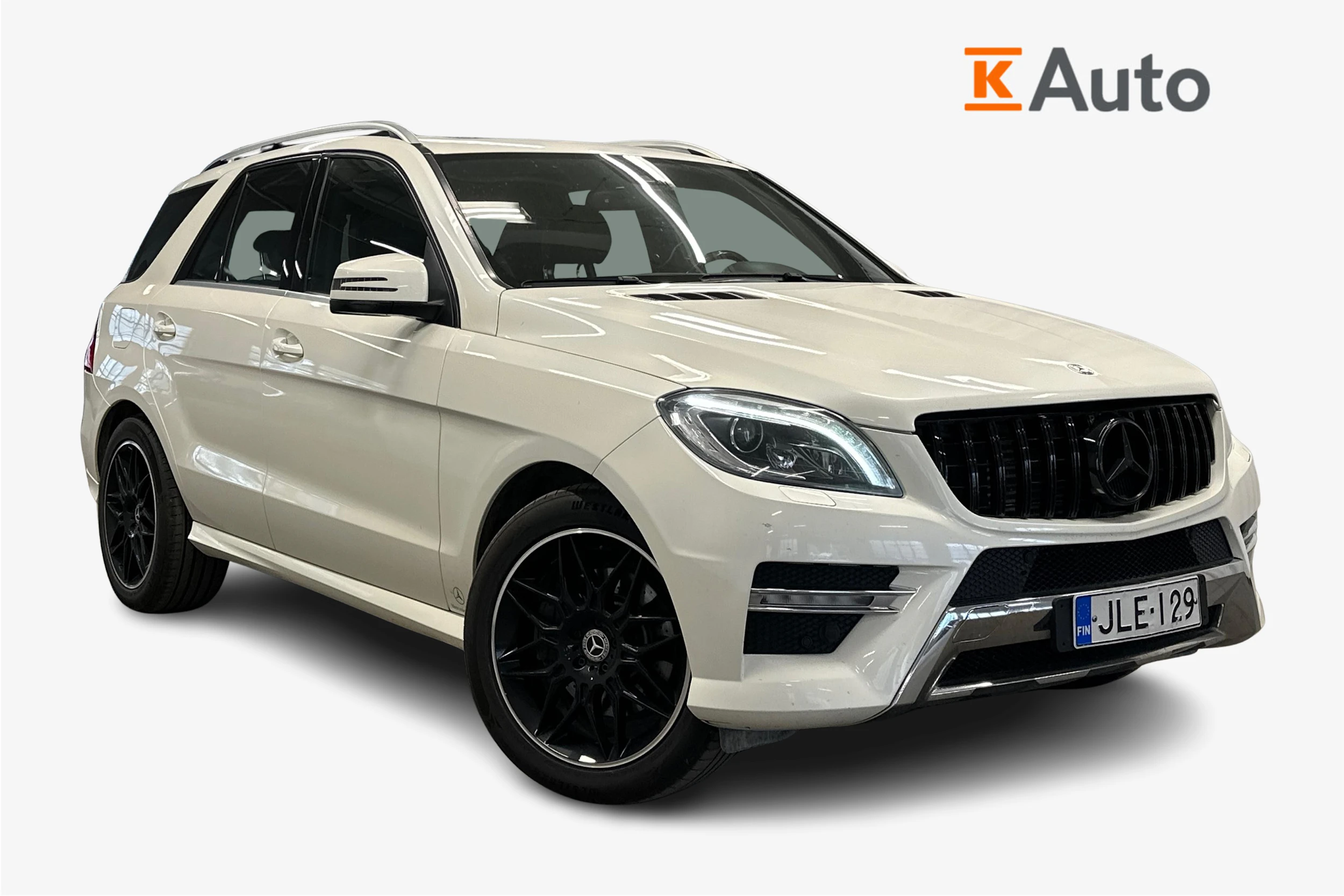 valkoinen Mercedes-Benz ML 2012 kuva 1.